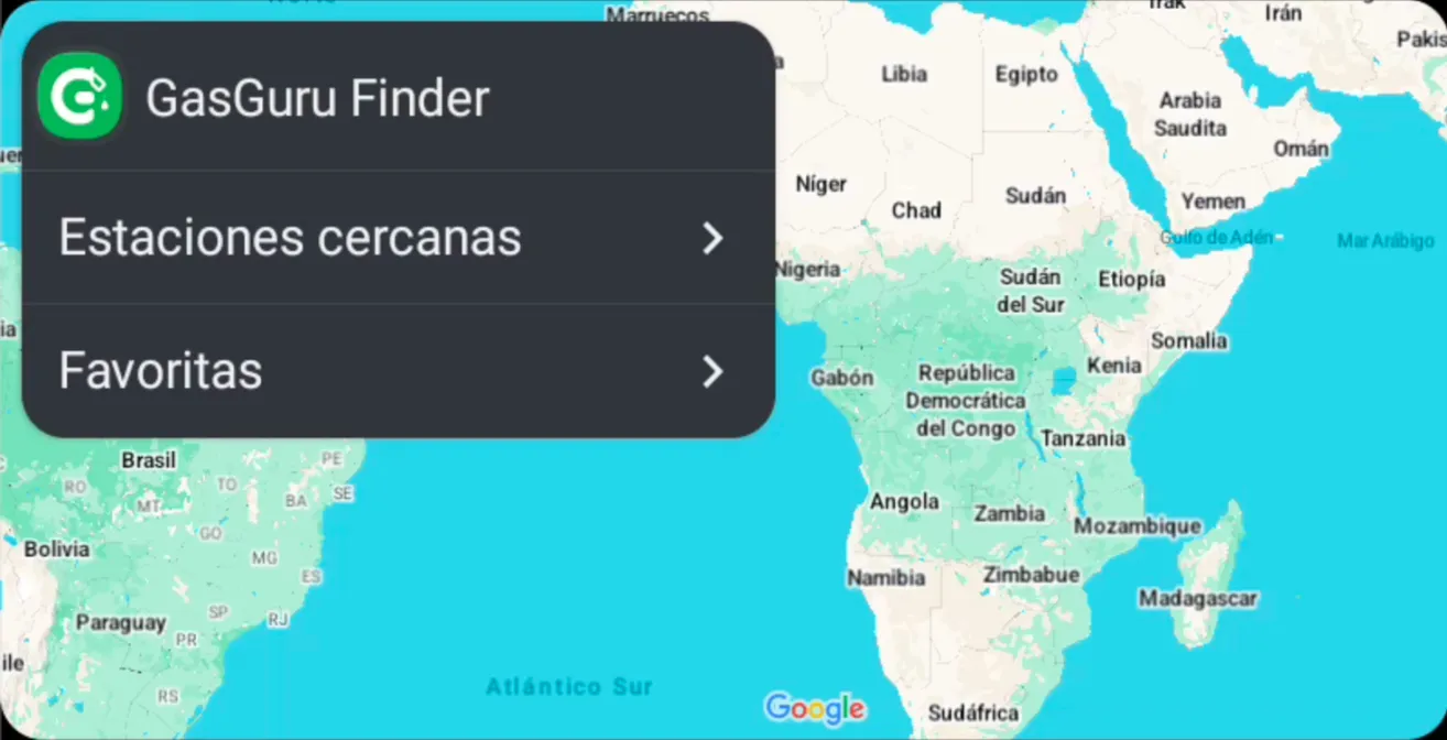 Pantalla de GasGuru en Android Auto mostrando gasolineras cercanas